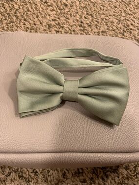 Azazie Mint Green Kids Bow Tie